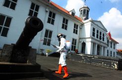 Cegah Corona, Kawasan Museum Fatahillah Juga Disterilkan