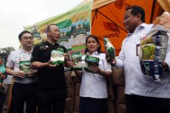 Cegah Gejolak Harga, Bulog dan Sugar Group Gelar Operasi Pasar