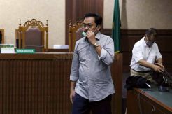 Eks Gubernur Kepri Nurdin Basirun Dituntut 6 Tahun Penjara