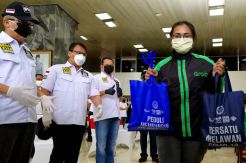 MPR Gelar Aksi Solidaritas Fight Corona Bersama Ojol