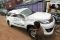 Tertimpa Mobil Boks