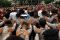Latihan pengamanan massa