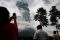 Gunung Sinabung kembali...