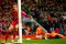 Gol Henderson ke gawang...