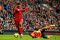 Gol Henderson ke gawang...
