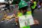 Greenpeace Bandung serukan...