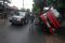 Jalan amblas, truk terperosok...