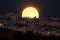 Pesona Supermoon di...