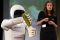 Honda Perkenalkan Asimo...