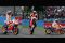Marc Marquez Hibur Penggemar...