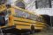 Bus Sekolah Tabrak Rumah...