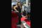 Pose Mariah Carey Saat...