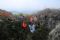 Menggantung di Puncak...