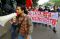 Mahasiswa Tolak Perpanjangan...