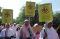 Puluhan Warga Tolak...