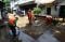 Banjir Surut, Warga...