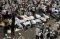 Puluhan Ribu Umat Muslim...