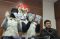 Selain Uang Rp200 Juta,...