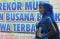 Rekor Peragaan Busana...