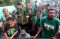 Pemain Persebaya Diarak...