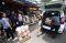 Berburu Parcel Natal...