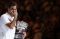 Federer Pertahankan...