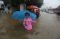Banjir Rendam Jalan...