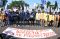 Ribuan Buruh Demo di...