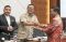 Mentan Rapat dengan...
