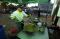 Food Truck Bagikan Makanan...