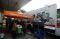 Food Truck Bagikan Makanan...