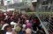 Penumpang Membludak...