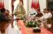 Presiden Jokowi Bertemu...