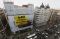 Aktivis Greenpeace Bentang...