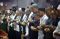 Ribuan Umat Muslim Salat...