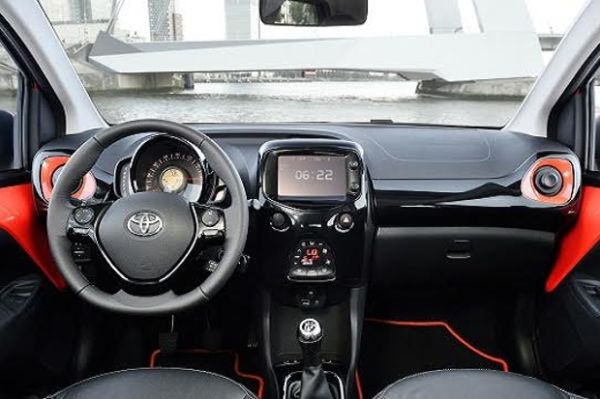 toyota C HR