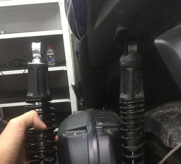 Respons Yamaha Soal Keluhan Shockbreaker Belakang Aerox 155 VVA