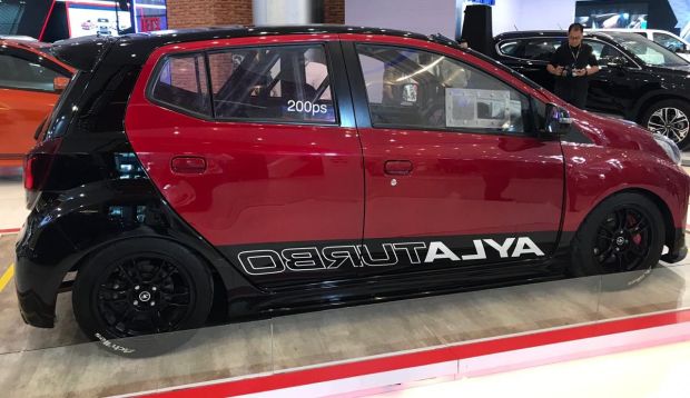 Unjuk Kekuatan R&D, Daihatsu Bawa Ayla Turbo Sambangi GIIAS Surabaya