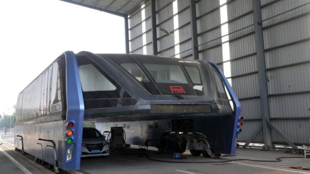 Bus Ngangkang Buatan China Dipastikan Bermasalah