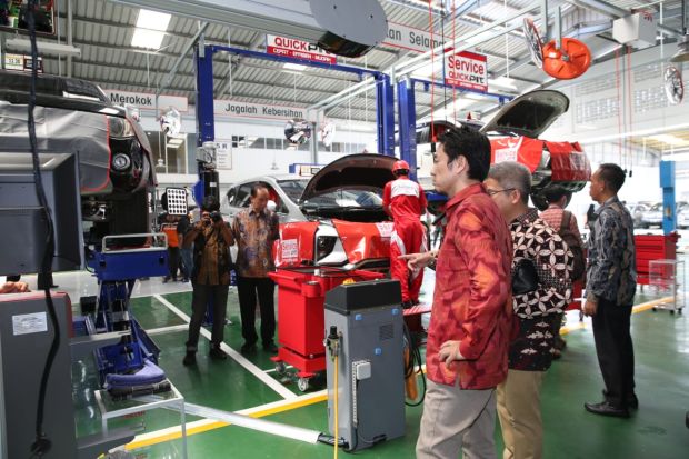 Layani Konsumen, Dealer Mitsubishi Pangkal Pinang Habiskan Rp30 M