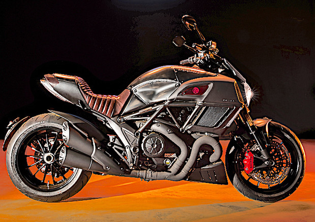 Dibiarkan Berkarat, Inilah Keunikan dan Kecanggihan Ducati Diavel Diesel
