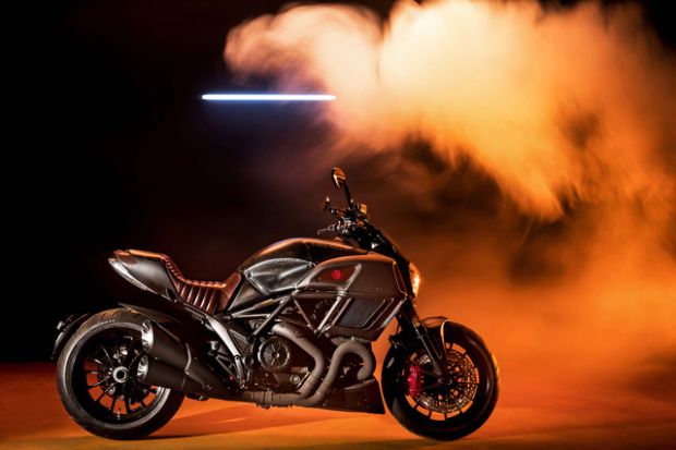666 Unit Ducati Diavel Diesel Diluncurkan