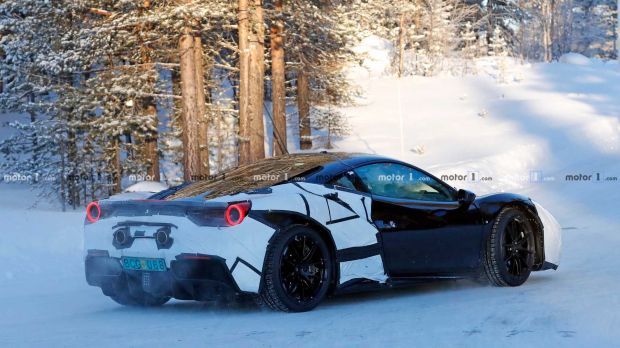 Ferrari Ungkap Supercar Hybrid Pertamanya Akan Datang Akhir Bulan Ini