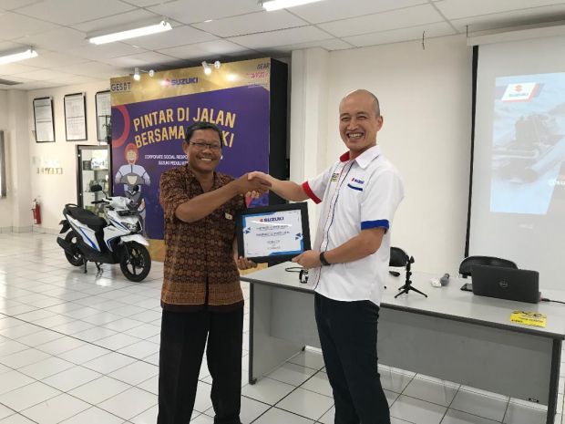 GESIT Suzuki Berikan Ilmu Keselamatan Berkendara Sejak Dini