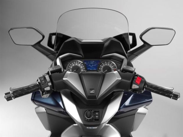 Tawarkan Kenyamanan Lebih, Honda Forza 300 Bawa Teknologi HSTC