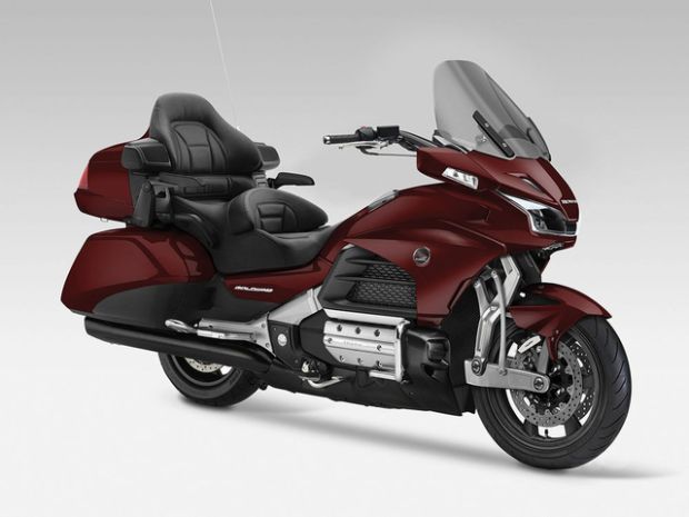 Honda Gold Wing 2018 Gunakan Shocbreaker Super Canggih
