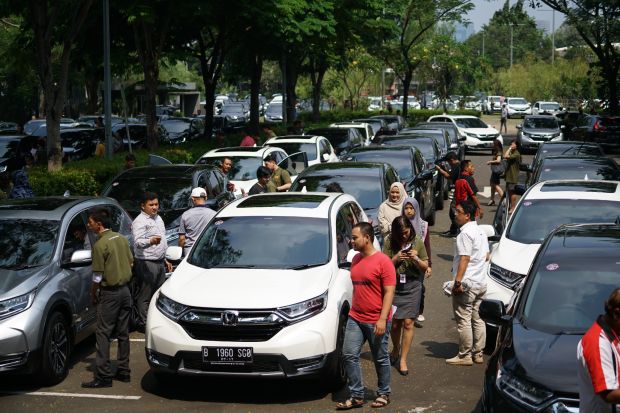 100 Unit All New Honda CR-V Turbo Diserahkan pada Konsumen