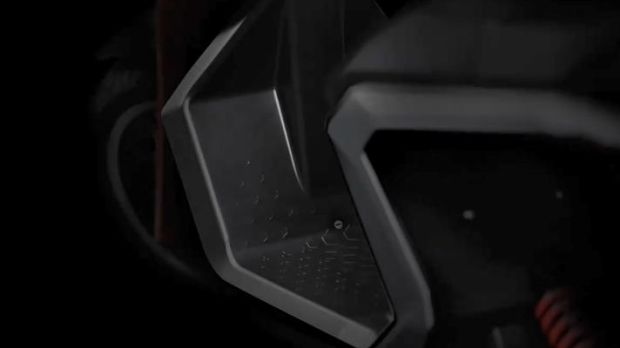 Zapp i300 Skutik Listrik Canggih Penantang Yamaha X-Max