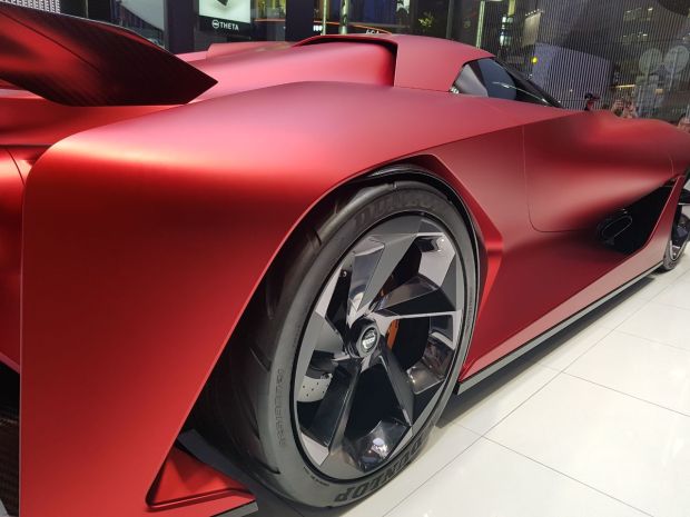 Nissan Jamin Inovasi Dua Mobil Concept 2020 yang Terhebat