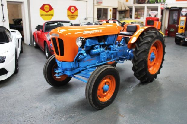 Dibuat 177 Unit, Lamborghini Terlambat di Dunia Dilelang